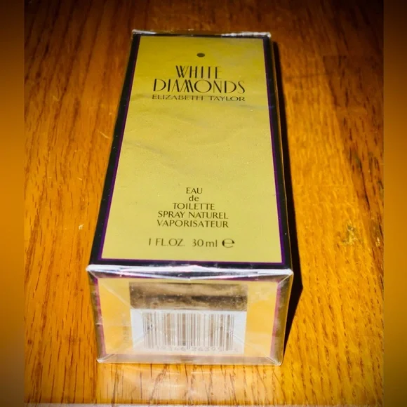 Elizabeth Taylor White Diamonds Perfume - Picture 3 of 7